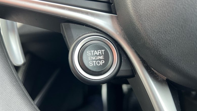 Alfa Romeo Stelvio 2.2 D 210 Speciale 5dr Auto Diesel Estate